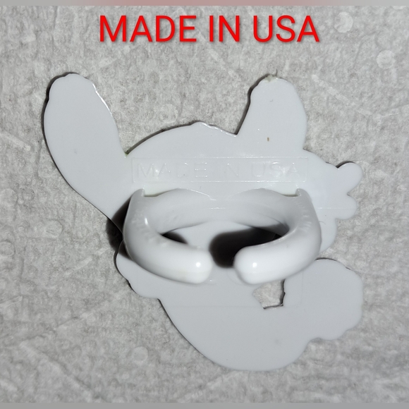 FREE with PURCHASE - CHARACTER RING - Picture 14 of 16